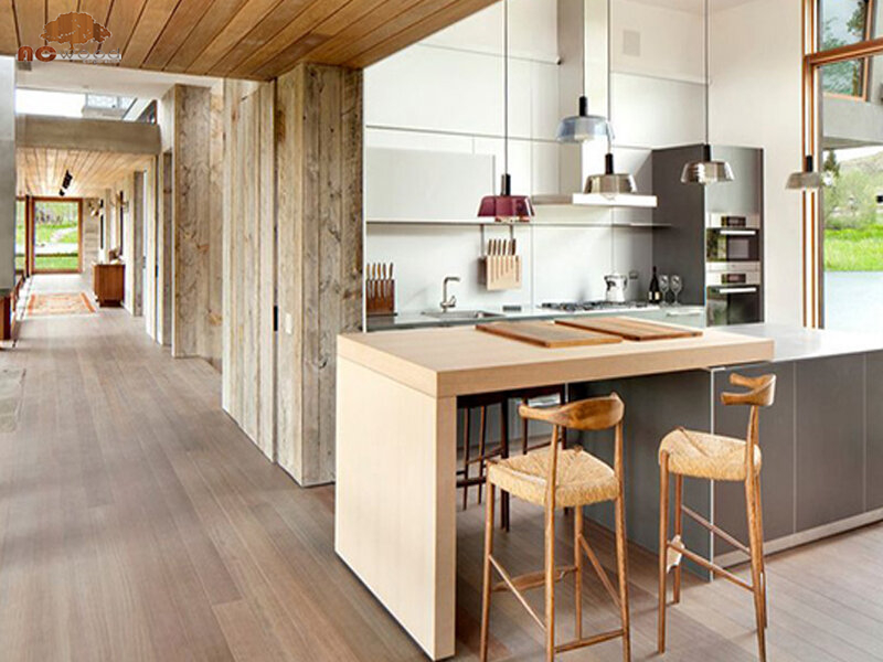 Có nên lắp sàn gỗ cho phòng bếp? 