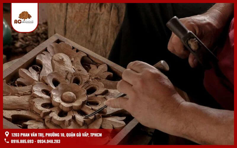Gỗ quý, với vẻ đẹp và độ bền vượt trội, được ứng dụng rộng rãi trong nhiều lĩnh vực, từ nội thất cao cấp đến các công trình kiến trúc sang trọng.